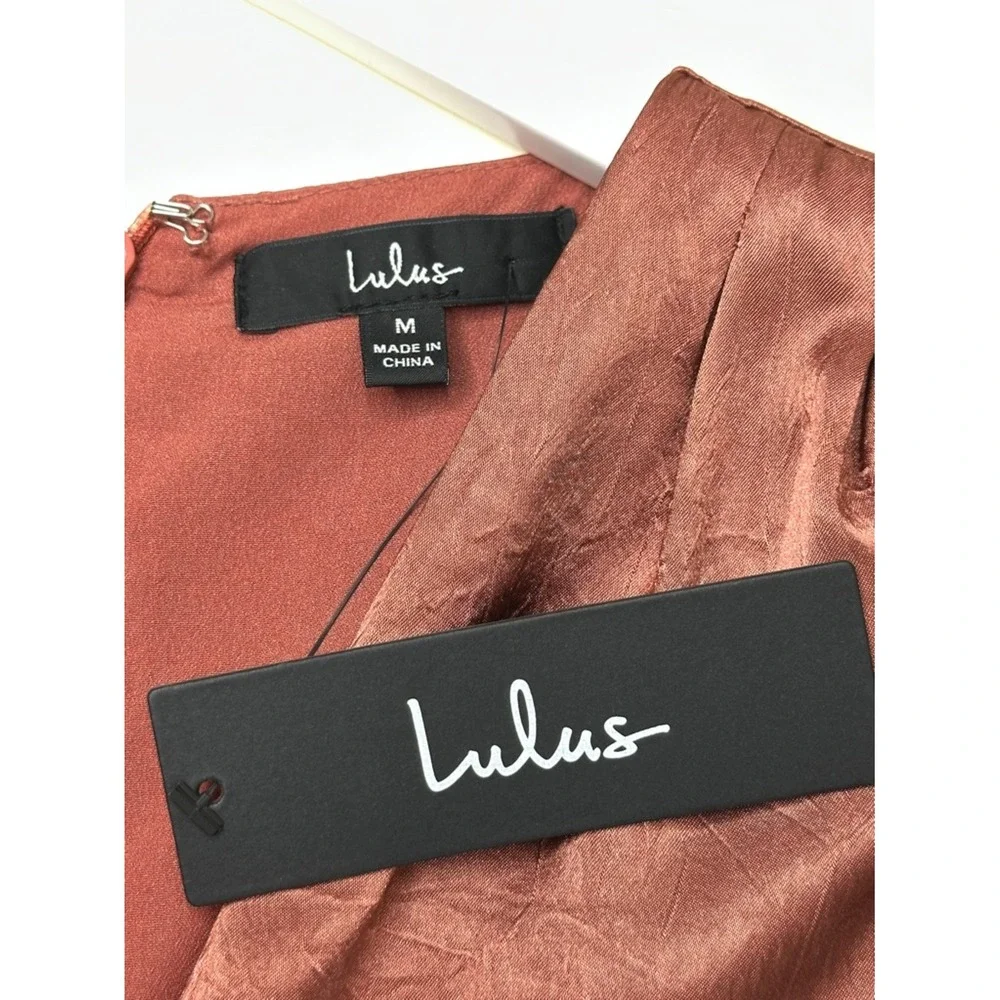 Lulus Rusty Rose Crinkle Satin Tie Front Jumpsuit‎ Size Medium Fully Lined